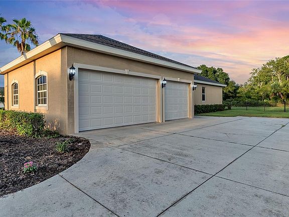 3rd image of 15425 29TH LANE E