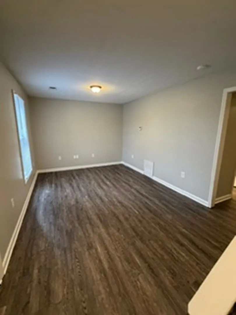 1020 Brooklyn Blvd — Photo 3