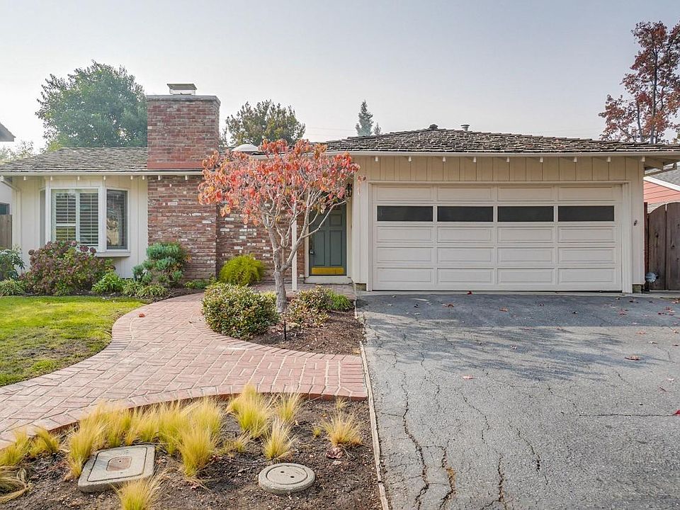 1st image of 3389 Saint Michael Dr
