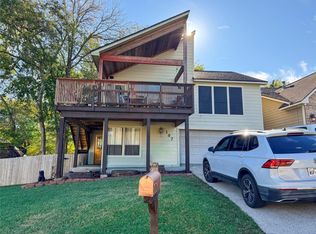 107 Harbour Town Ln, Montgomery, TX 77356