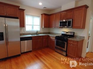 86 Powder House Blvd #2, Somerville, MA 02144