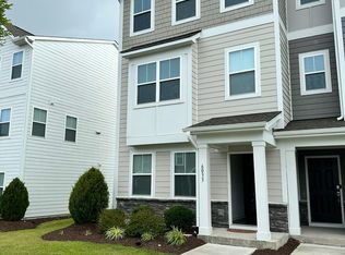 6033 Kayton St, Raleigh, NC 27616