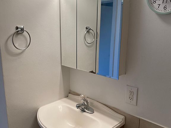 5th image of 5044 S 1130 W