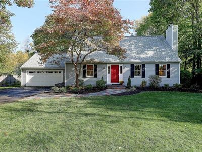 2 Tanglewood Dr, Barrington, RI, 02806