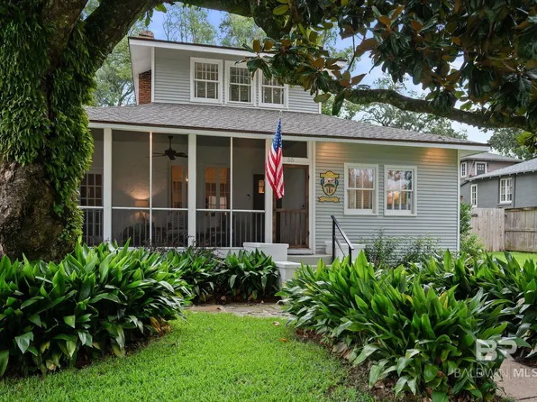 55 White Ave, Fairhope, AL 36532