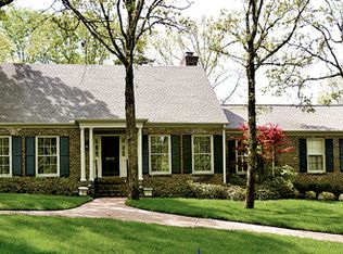 2014 Big Cove Rd SE, Huntsville, AL 35801