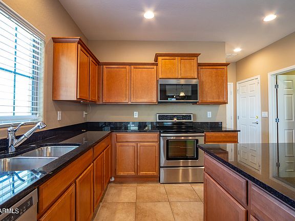 5th image of 2146 W SCULLY Drive