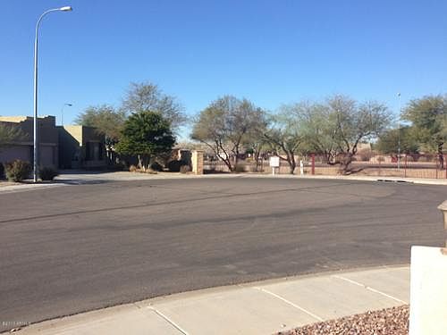 2nd image of 3050 E Runaway Bay Pl