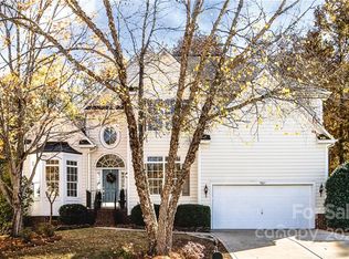 9007 Dartington Ln, Waxhaw, NC 28173