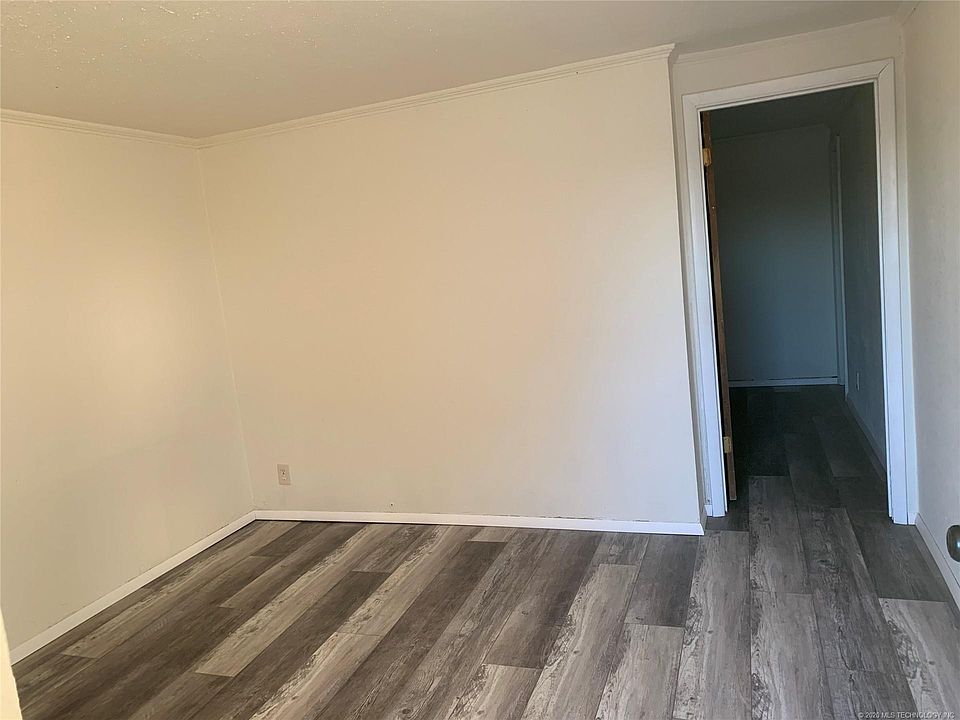 1st image of 31 N Xanthus Ave #C