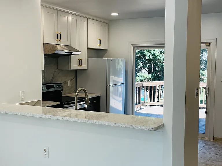 32 Scarlet Sage Ct — Photo 10