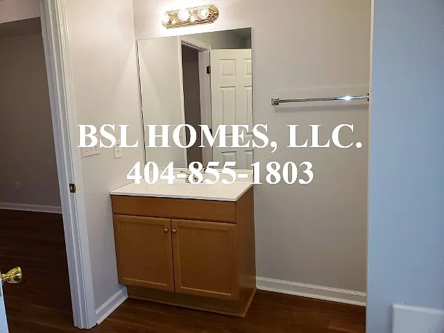 302 Hillcrest Ln — Photo 9