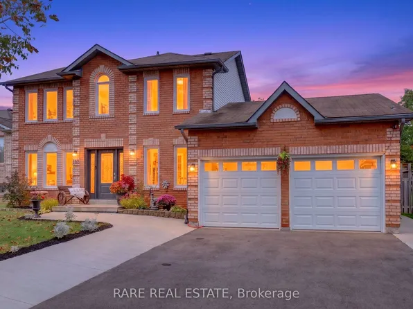 102 Cecil St, Angus - Borden Cfb-bfc, ON L3W 0K4