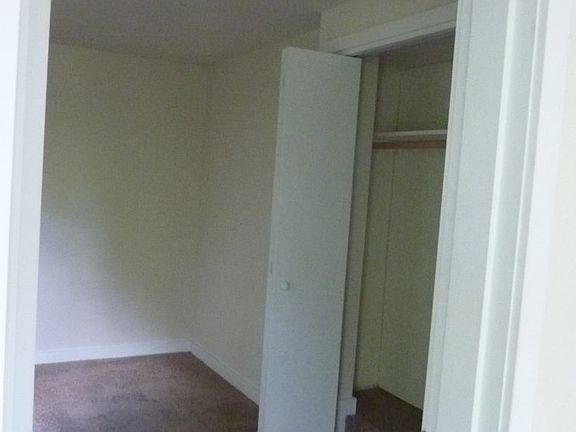5th image of 5212 22nd Ave NE #2