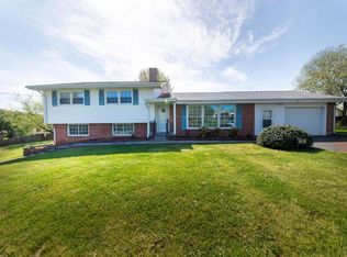 252 Cherry Ln, Bluff City, TN 37618