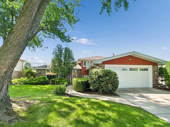 7949 Sycamore Dr, Orland Park, IL 60462