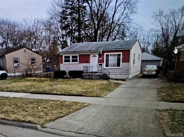 3588 Poplar Ave, Warren, MI 48091