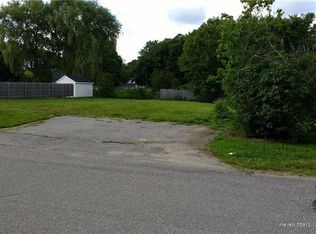 32 Gay St, Rockland, ME 04841