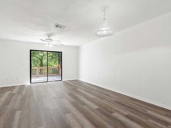 4th image of 89 Moultrie Creek Cir