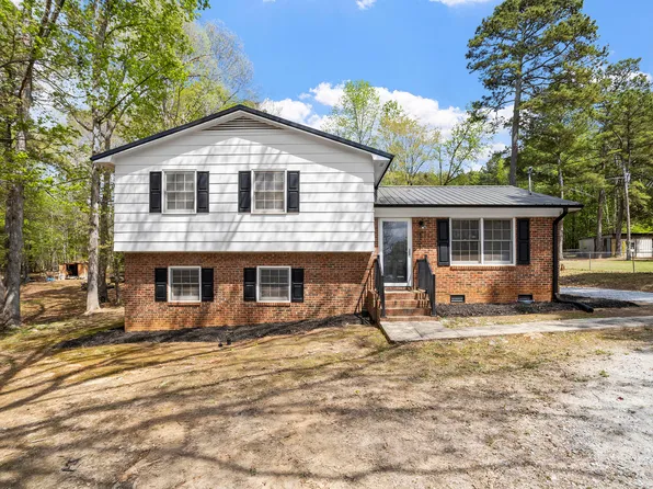 3321 Renee Dr, Sanford, NC 27332