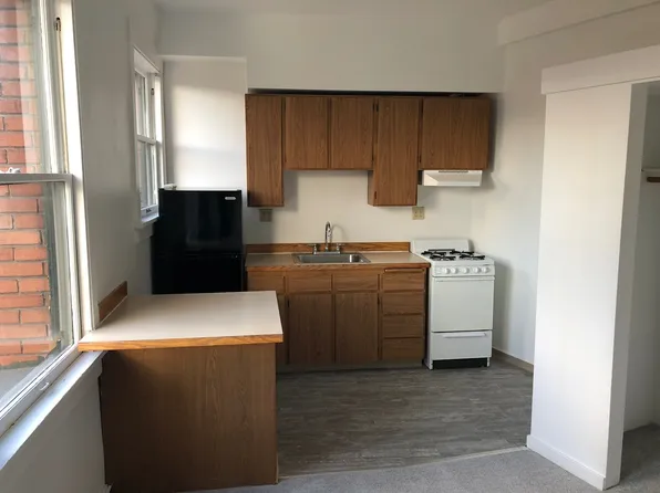 Curtiss Apartments