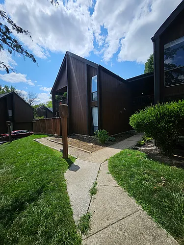 4827 Smoketalk Ln Photo 1