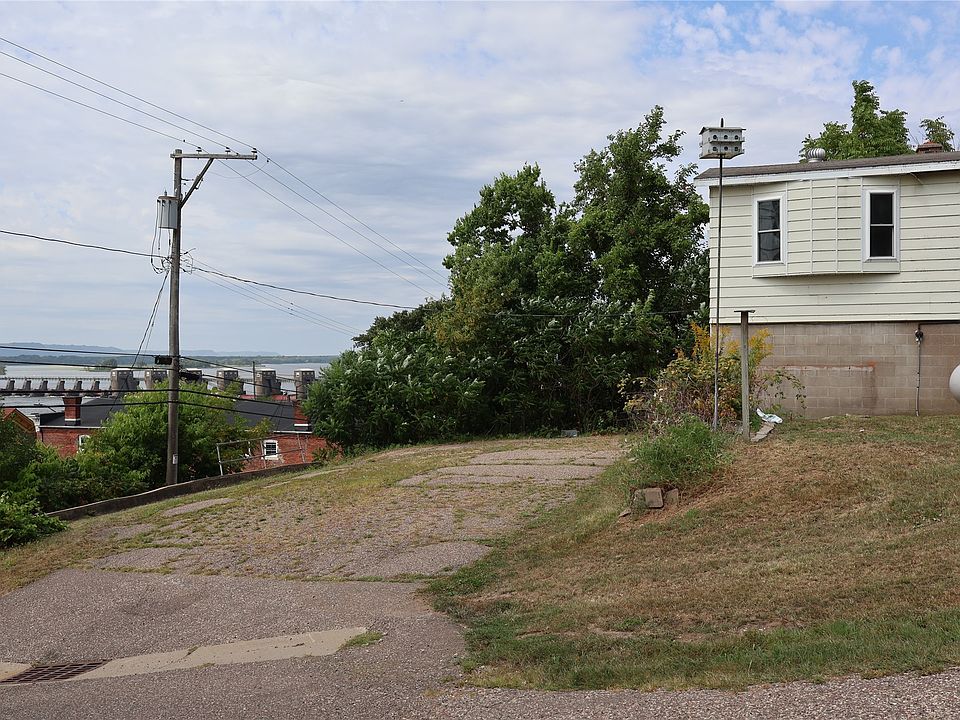 28th image of 100 N 2nd Street