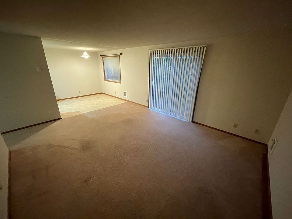 1st image of 1115-1179 Liberty Cres S #1165