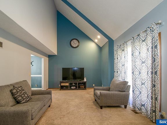4th image of 6716 Crooked Creek Dr