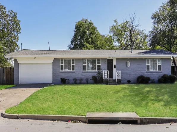2230 Mack Ln, Dallas, TX 75227