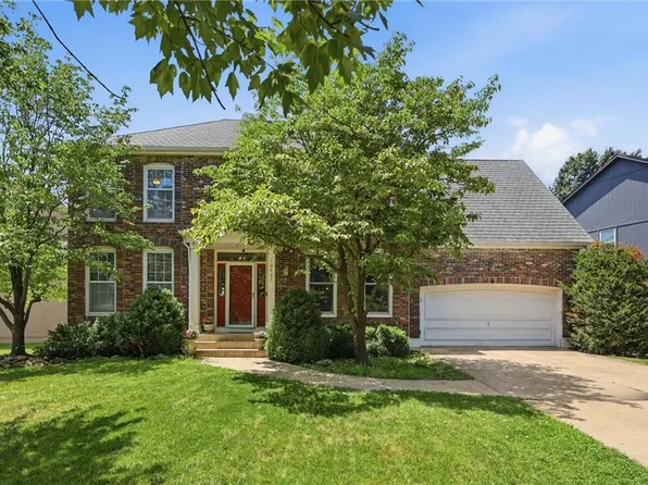 10467 W 131st St, Overland Park, KS 66213
