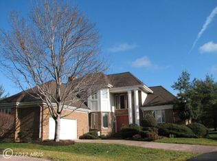 2631 Iron Forge Rd, Herndon, VA 20171