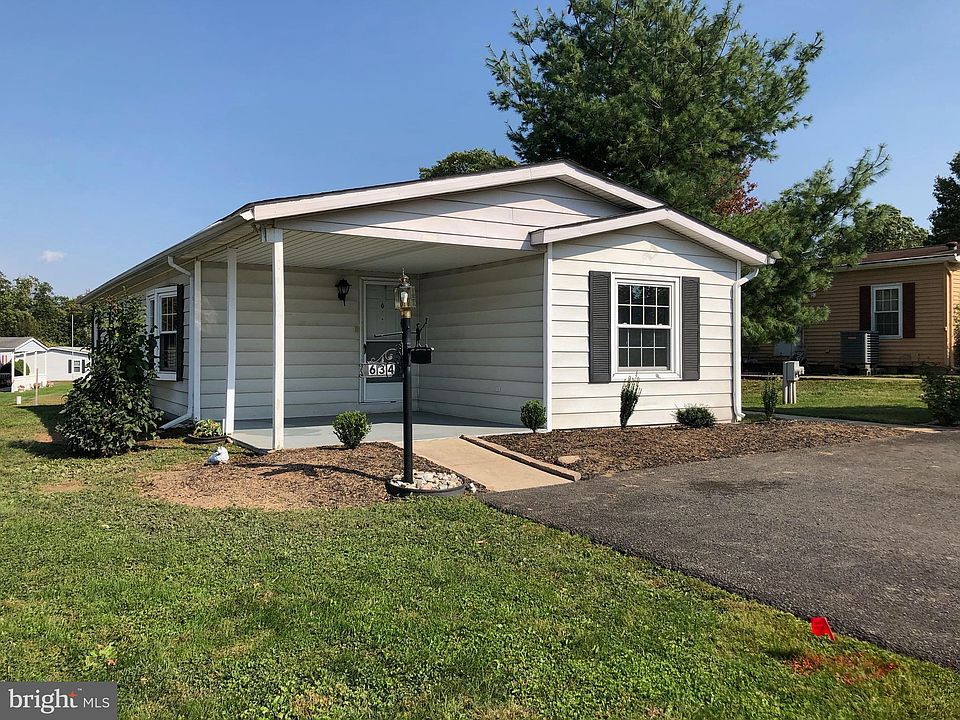 2nd image of 634 Stream View Dr
