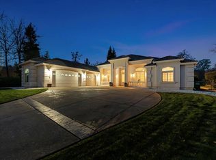 19549 San Vincente Dr, Redding, CA 96003