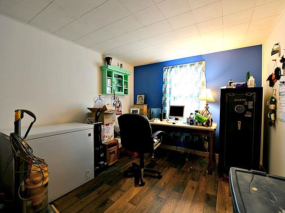5th image of 215 Polk St N #76W