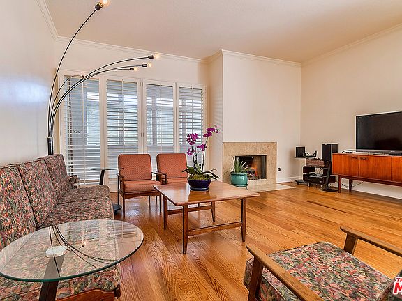 4th image of 12030 Valleyheart Dr Unit 202