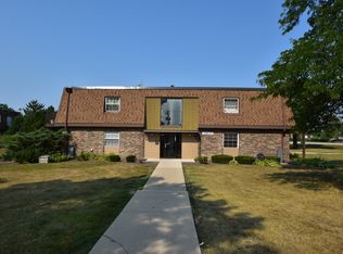 18W125 63rd St #101-A, Westmont, IL 60559