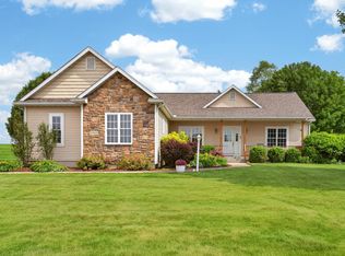 1563 Prairie Dr, Saint Joseph, MI 49085