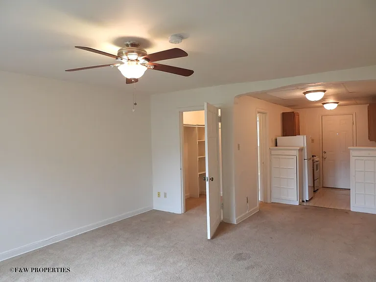 775 E. Broad St — Photo 55
