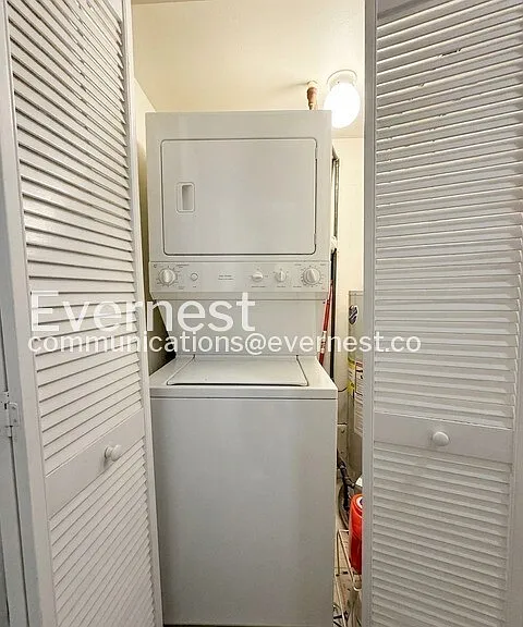 2234 W Palmer St — Photo 11