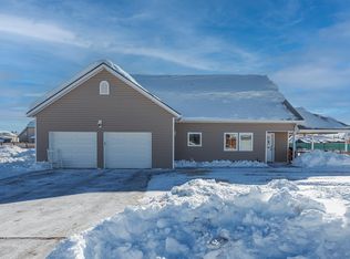 640 W 4th Ave, North Pole, AK 99705