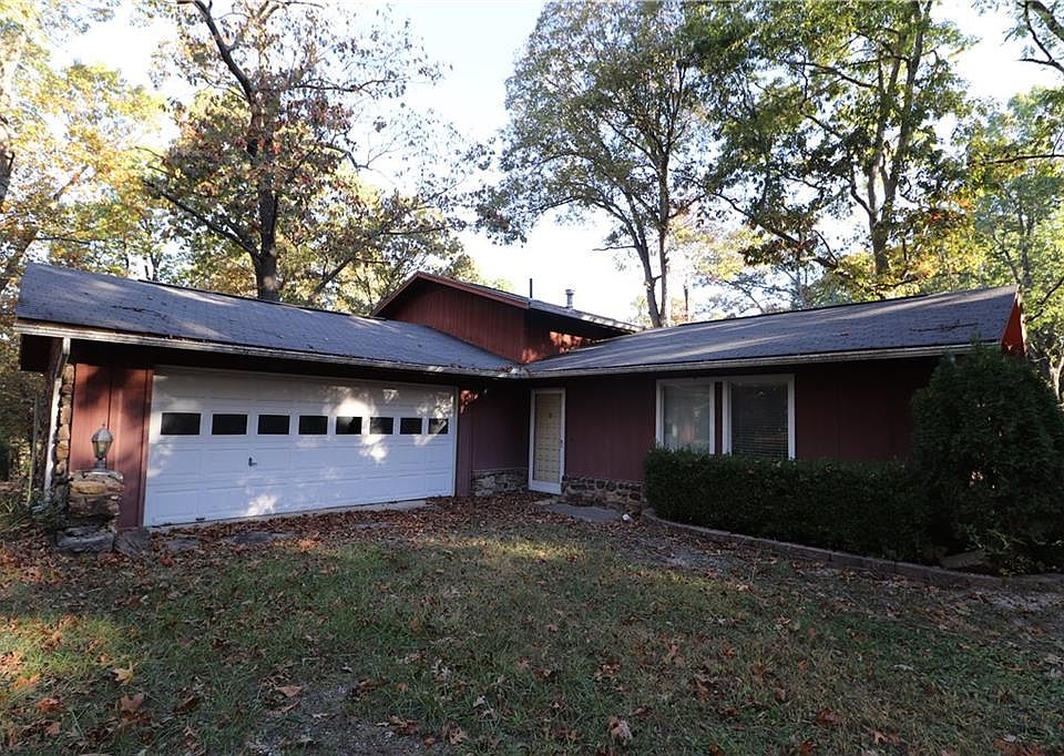 1st image of 109 Dogwood Ln