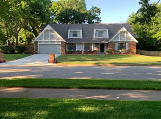 704 E Albuquerque St S, Broken Arrow, OK 74011