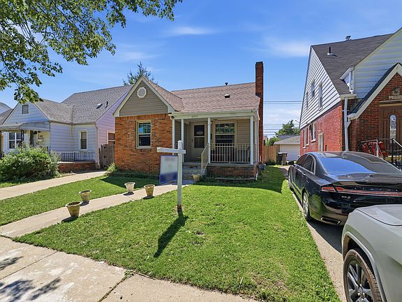 4th image of 6935 Ternes St