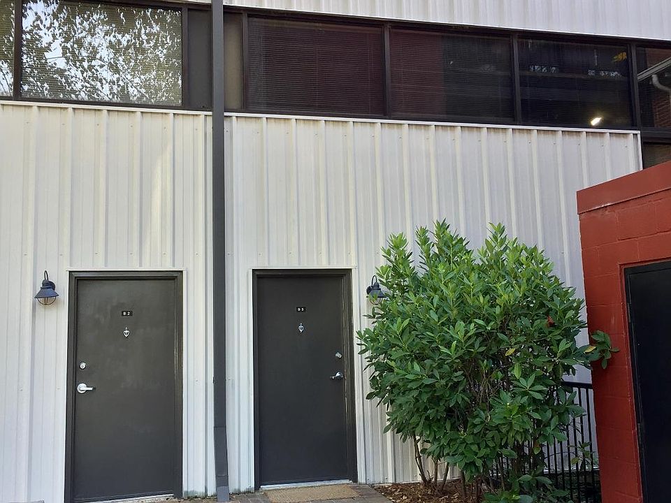 1st image of 301 Bradley St APT B3