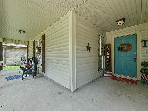 4th image of 2009 Westside Dr