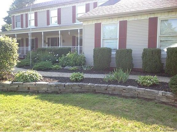 2nd image of 9799 Rosemary Ln