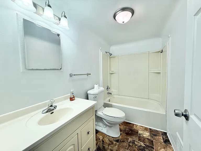 2020 W Hurd Rd — Photo 11