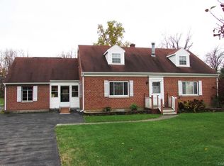 2320 Kinmont Rd, Dayton, OH 45414