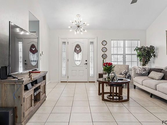 4th image of 5 Whitcock Ln